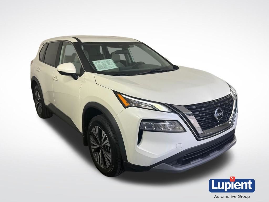 Pearl White Tricoat 2023 Nissan Rogue SV AWD SUV / Crossover All-Wheel Drive Continuously Variable Transmission