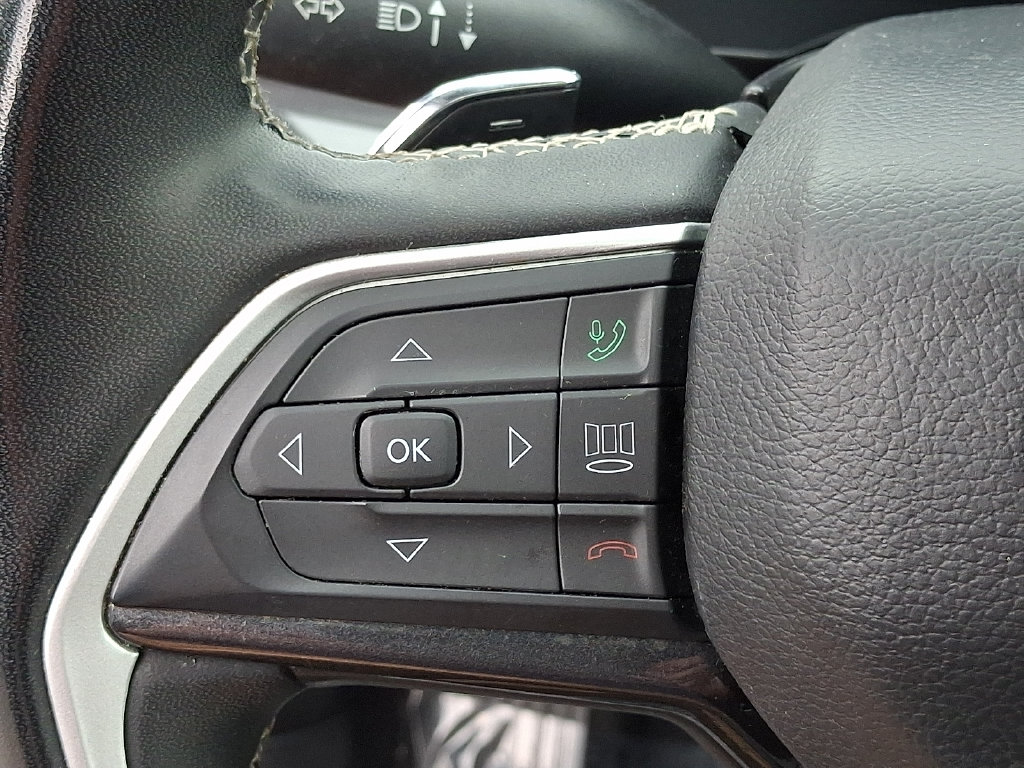 Used 2023 Jeep Grand Cherokee L SUV