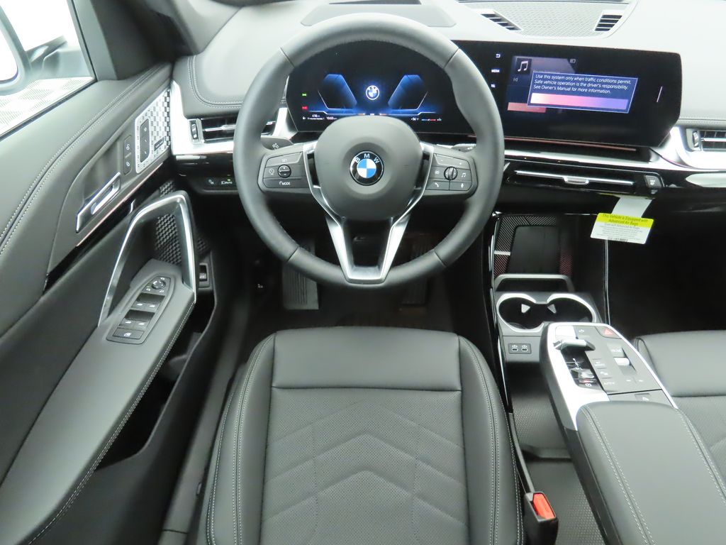 Thumbnail: 2025 BMW X1 - 11