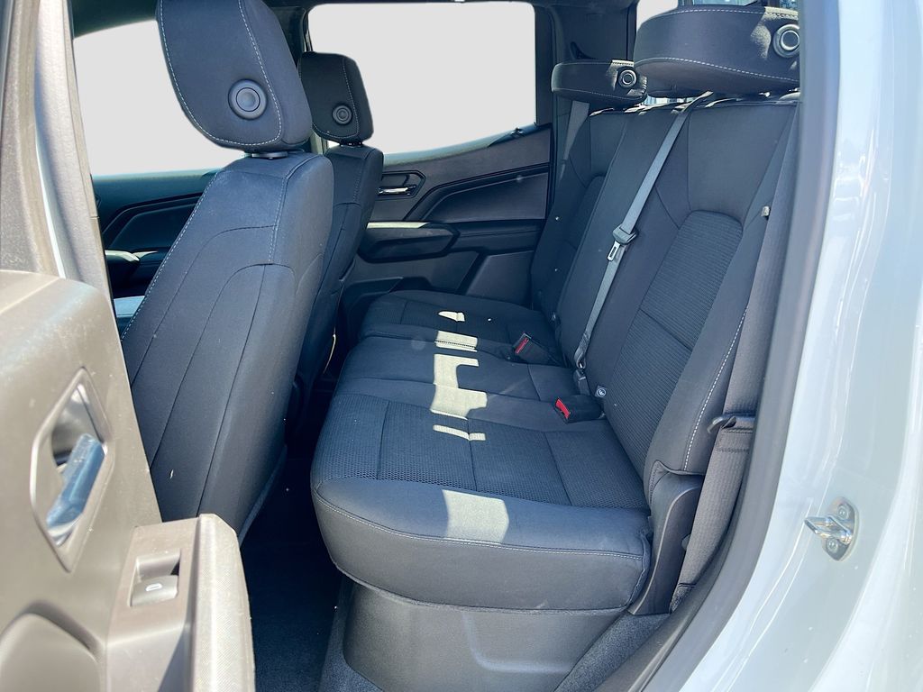 Used 2023 Summit White Chevrolet LT image 22