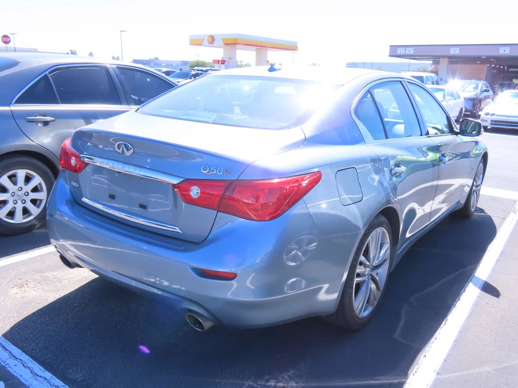 Thumbnail: 2014 INFINITI Q50 - 4