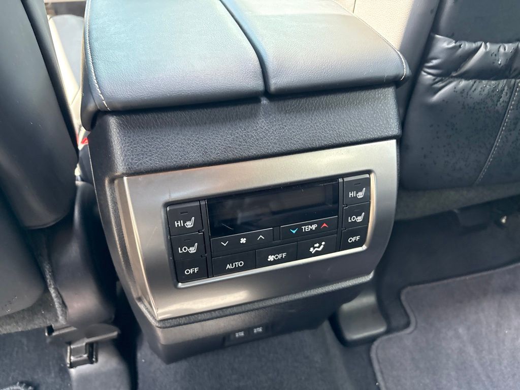 Thumbnail: 2023 Lexus GX - 19