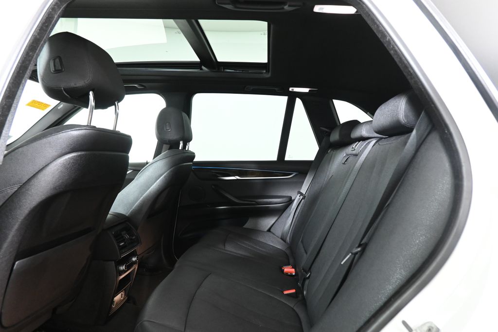 Thumbnail: 2018 BMW X5 - 7