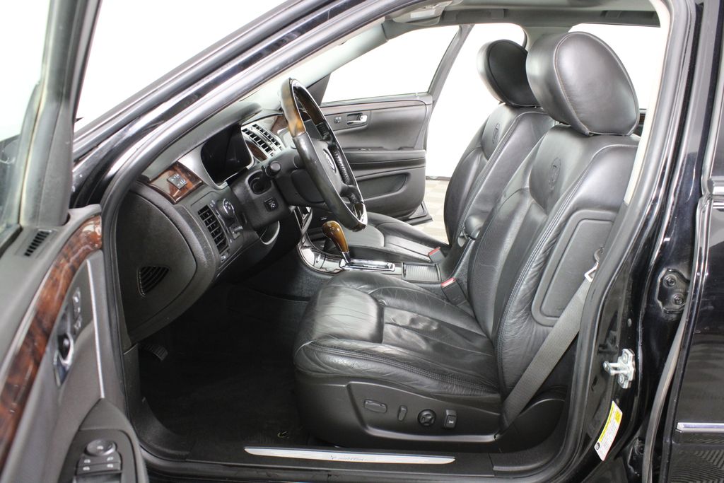 Used 2009 Cadillac DTS for sale in 