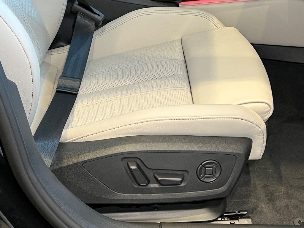 Thumbnail: 2026 Audi A6 - 12