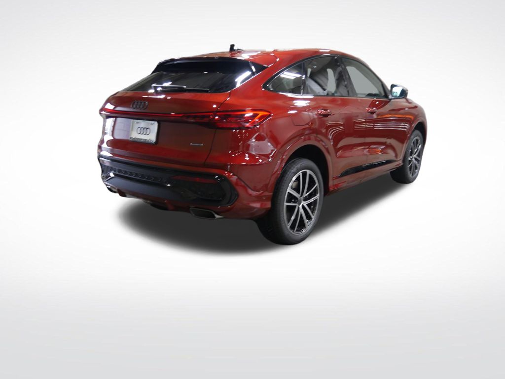 Thumbnail: 2026 Audi Q5 - 5