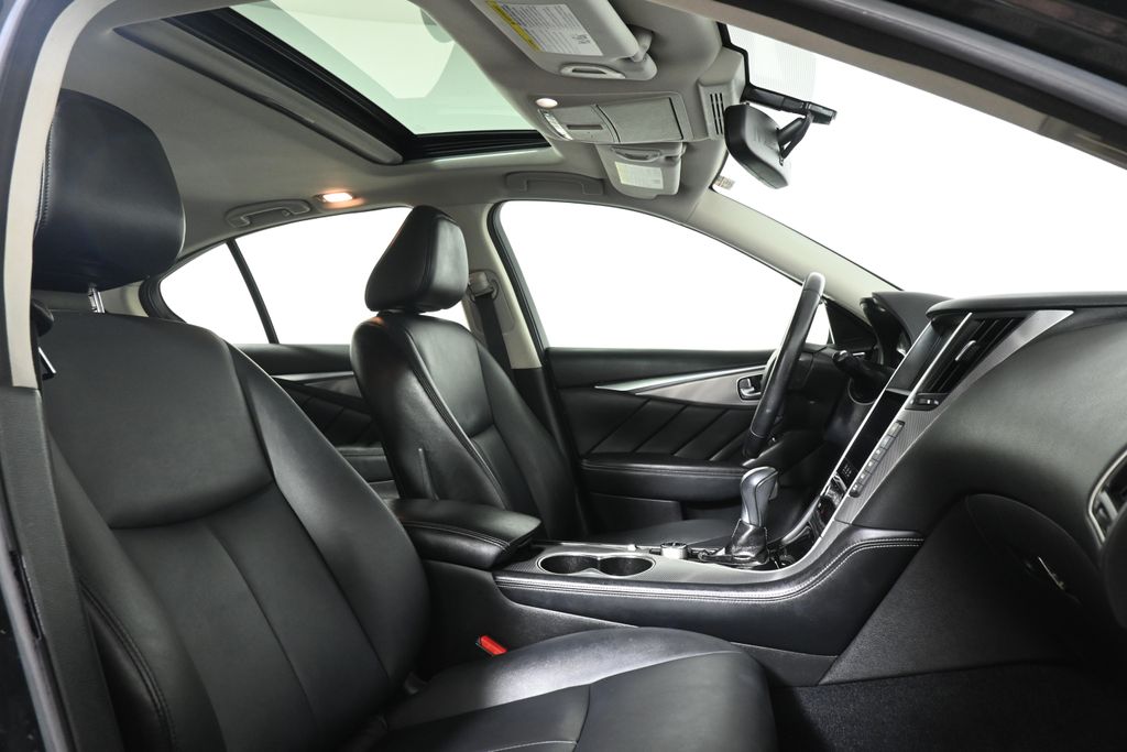 Thumbnail: 2016 INFINITI Q50 - 27