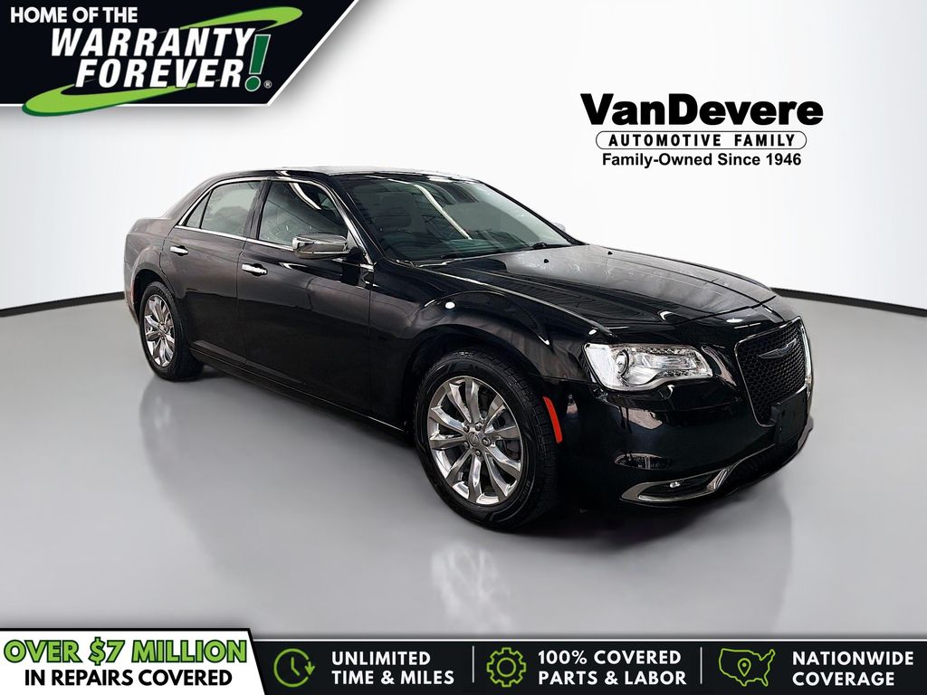 Gloss Black 2018 Chrysler 300 Sedan All-Wheel Drive 8-Speed Automatic