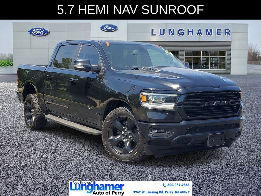 Diamond Black Crystal Pearlcoat 2019 RAM 1500 Pickup Truck Four-Wheel Drive 8-Speed Automatic