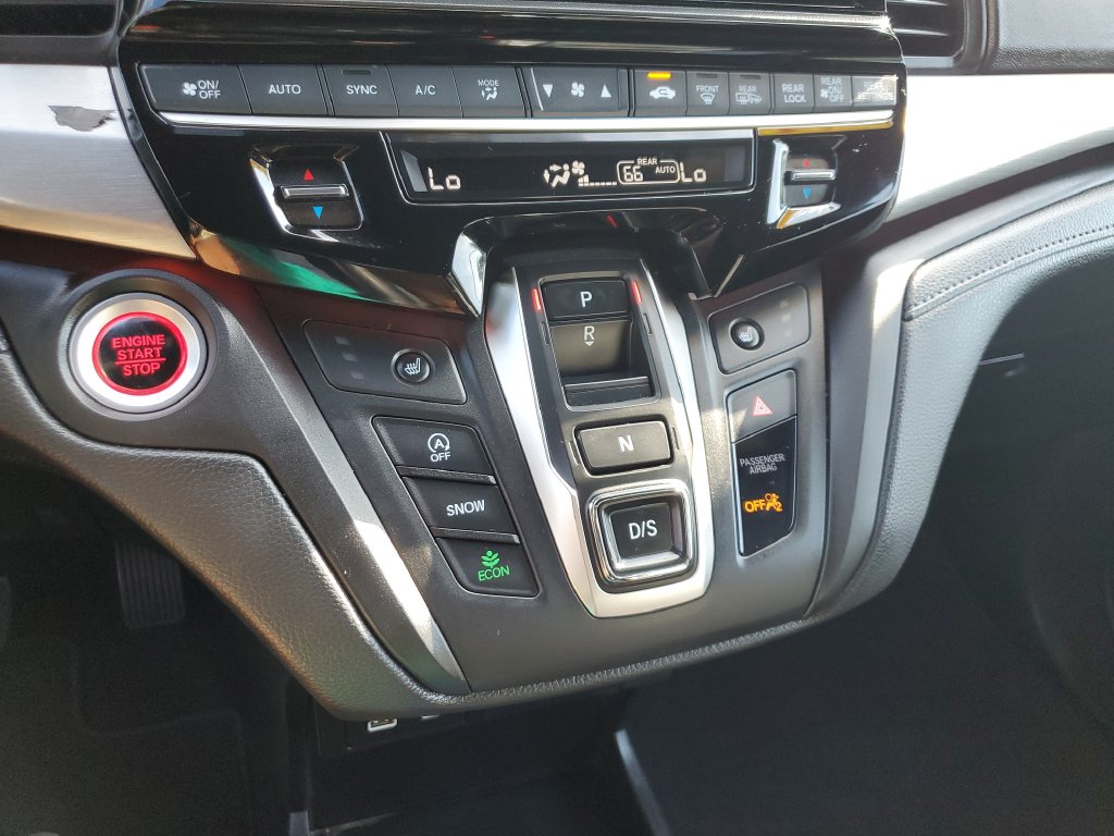 Used 2025 Honda Odyssey Van