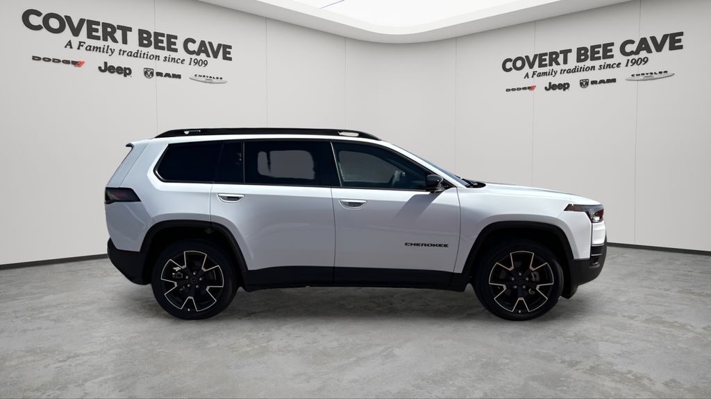 New 2026 White/off-white Jeep Overland image 11