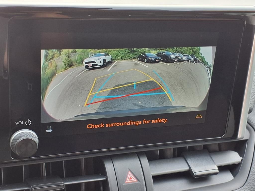 2025 Toyota RAV4 Hybrid LE photo 15