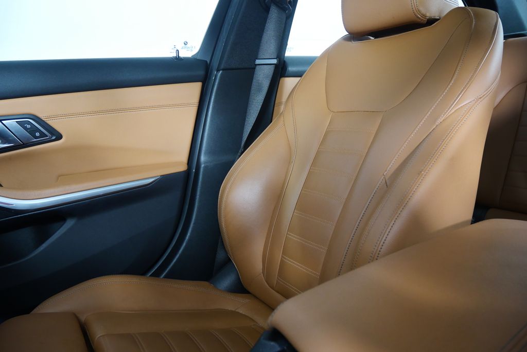 2020 BMW 3 Series 330i xDrive 27