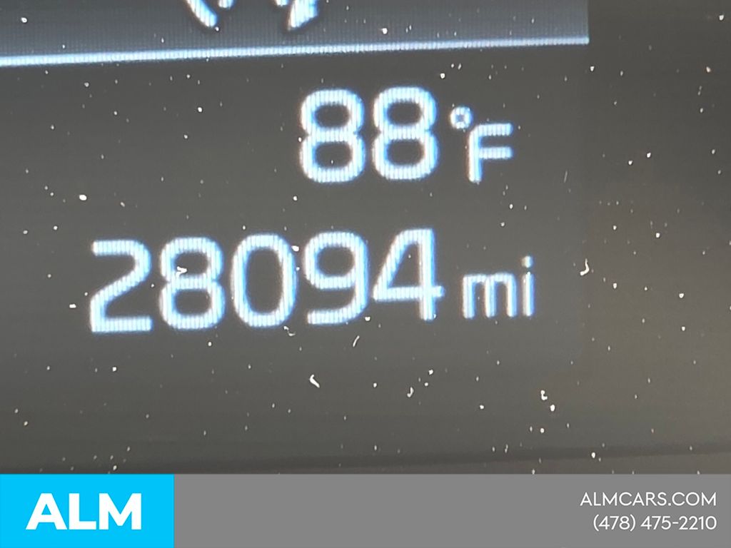 Used 2025 White Kia LX image 24