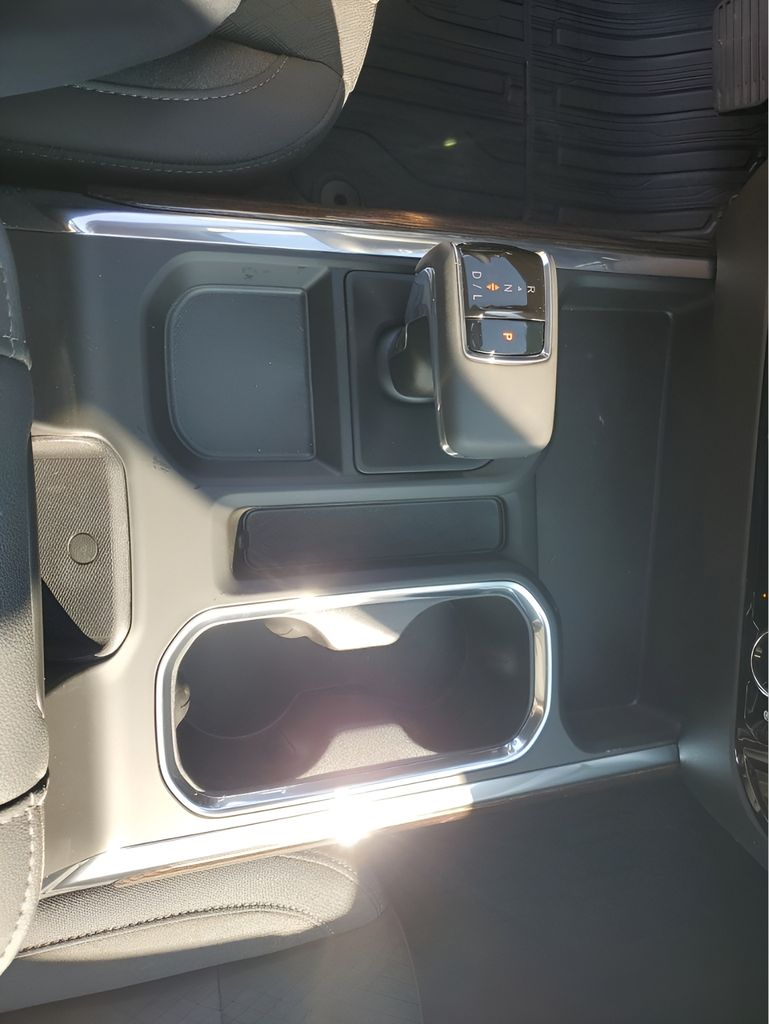 New 2026 Silver GMC Elevation image 40