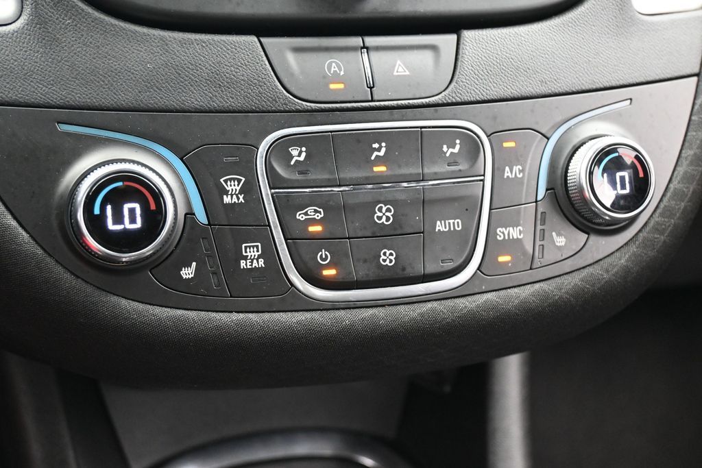 Used 2024 Sterling Gray Metallic Chevrolet LT image 20
