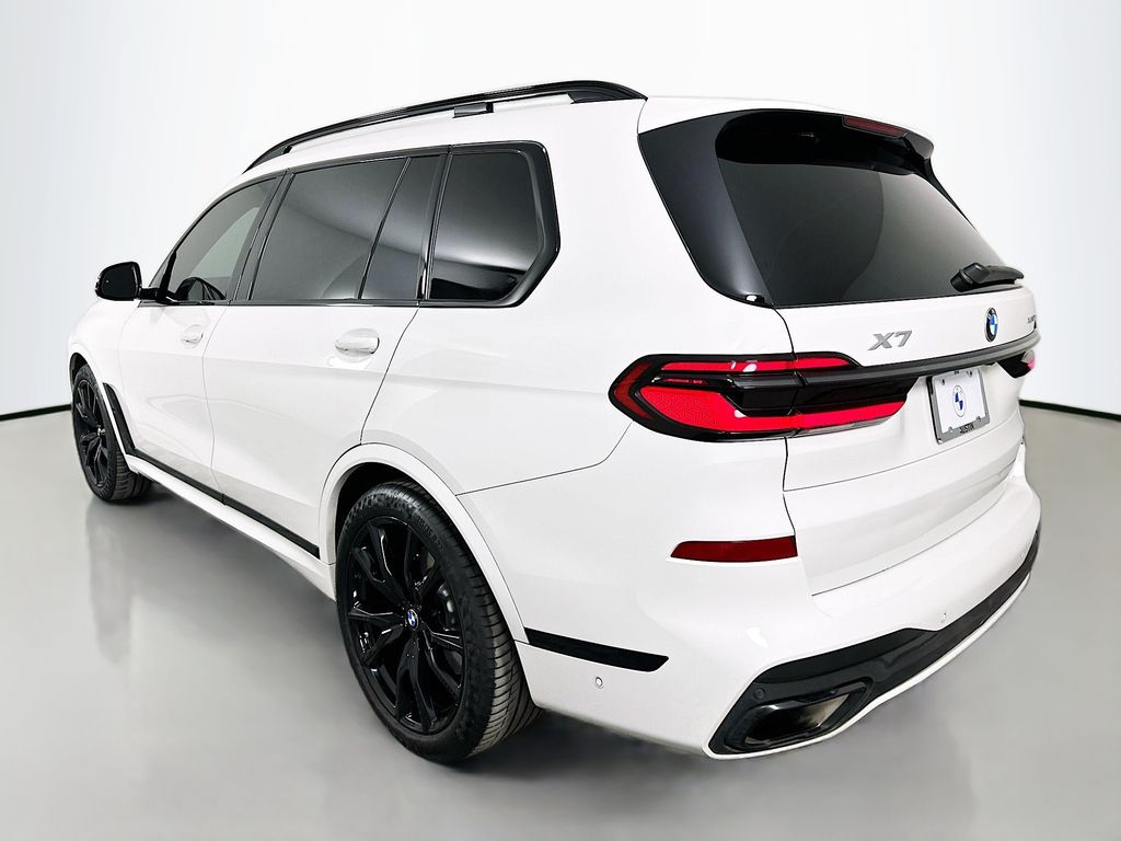 Thumbnail: 2025 BMW X7 - 7