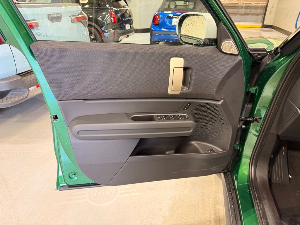 Thumbnail: 2026 MINI Cooper Countryman - 10