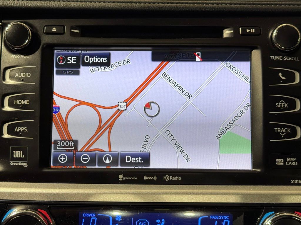 Thumbnail: 2016 Toyota Highlander - 30
