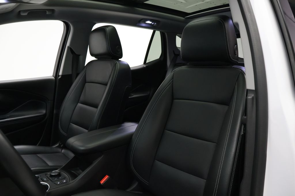 Thumbnail: 2024 GMC Terrain - 13