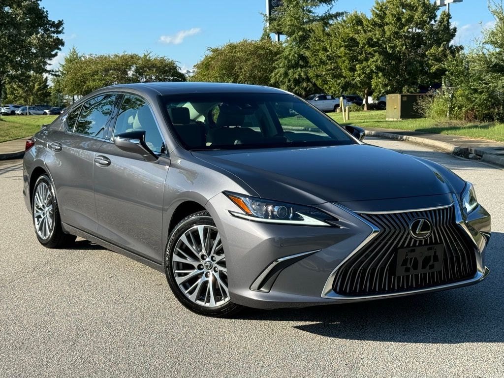 2021 Lexus ES 350 2