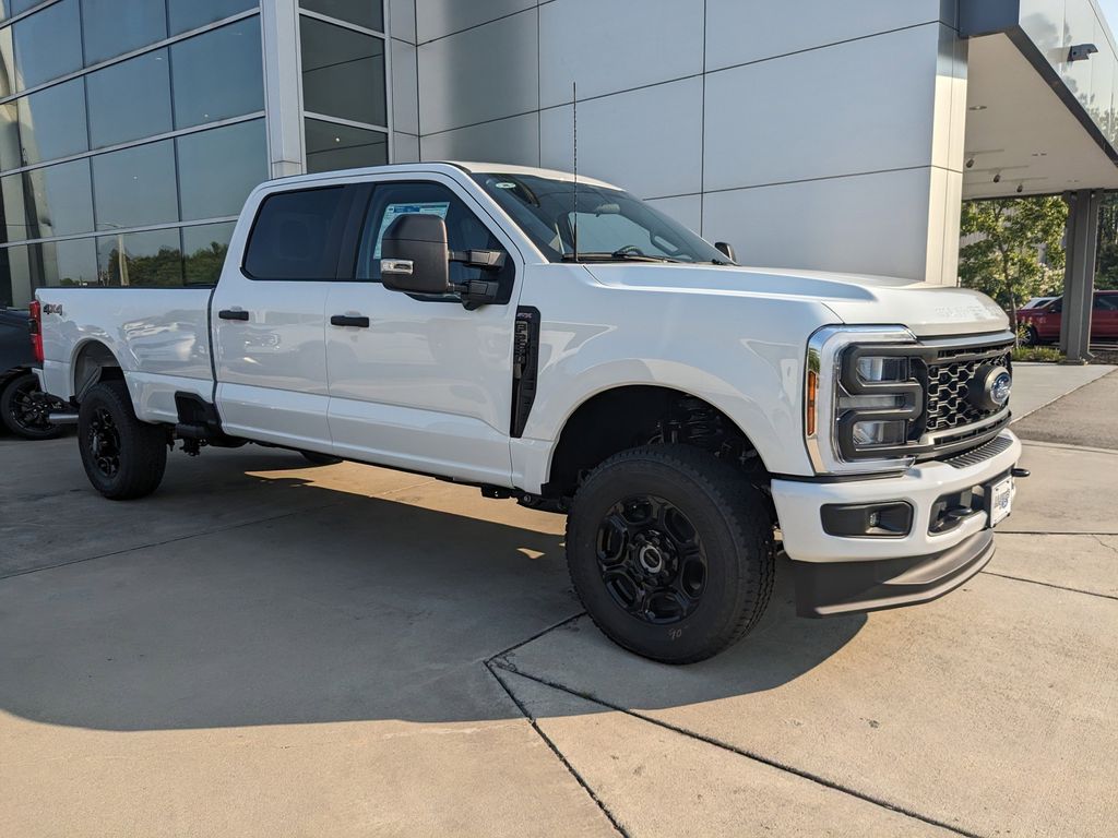 2025 Ford F-250 Super Duty XL