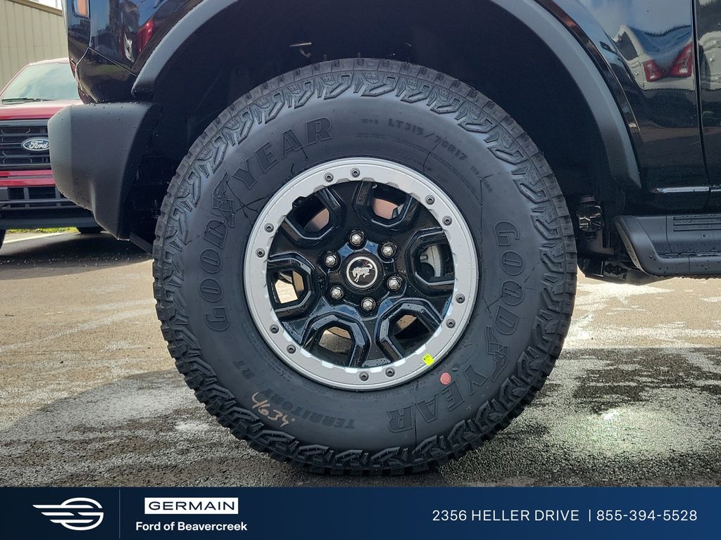 New 2026 Black Ford Outer Banks image 9