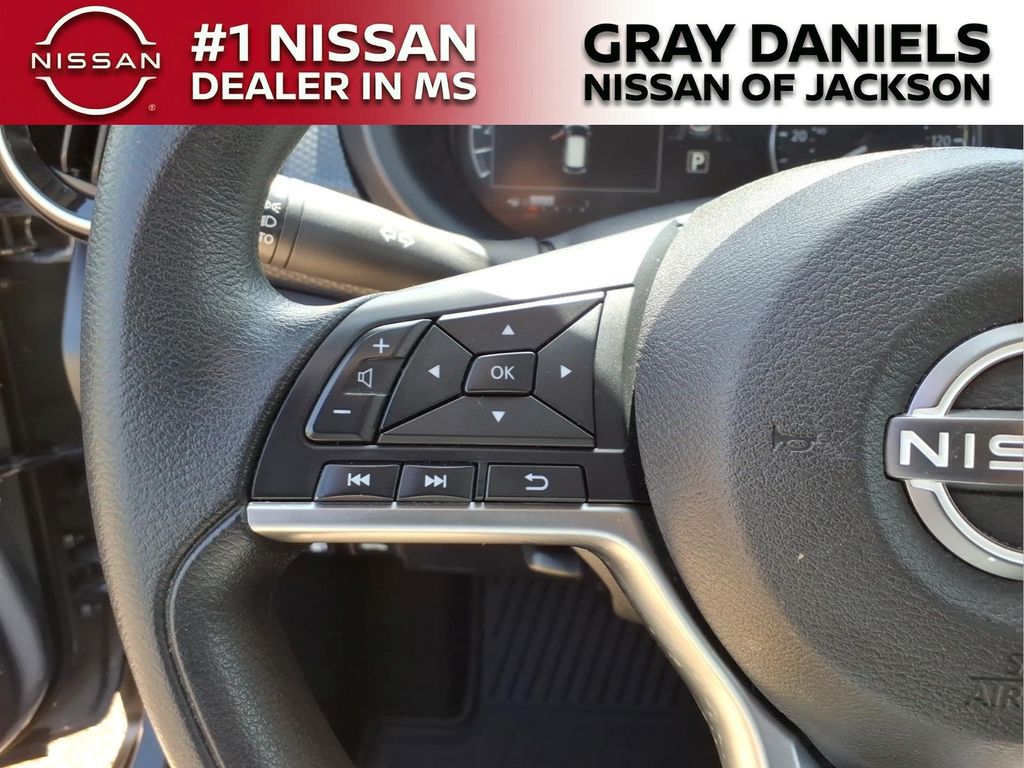 Used 2024 Nissan Kicks SUV
