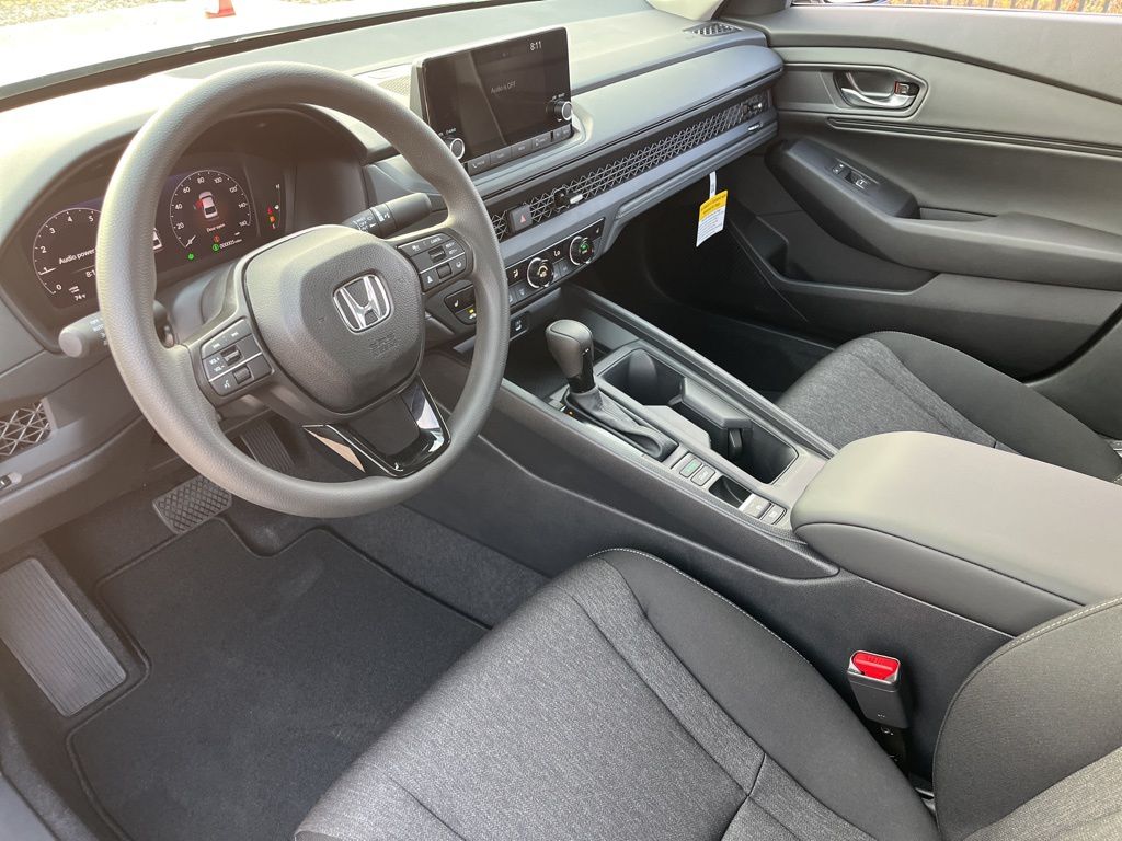 Thumbnail: 2025 Honda Accord - 10