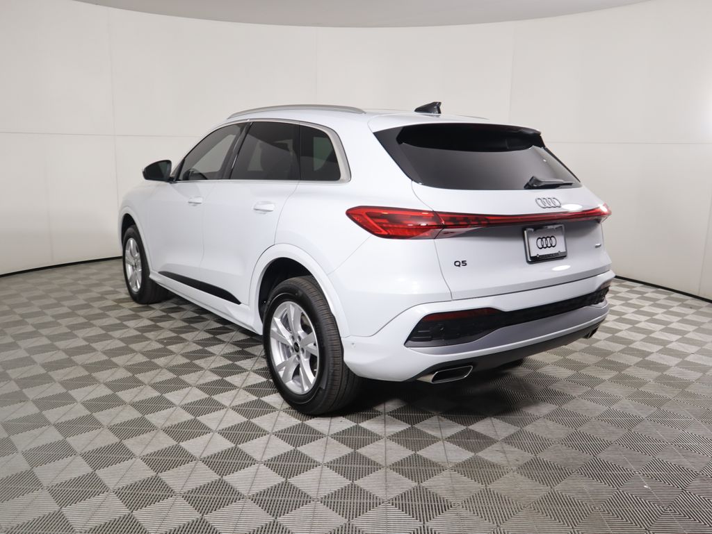 Thumbnail: 2025 Audi Q5 - 7