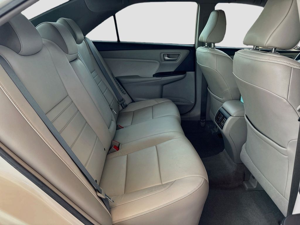 Thumbnail: 2016 Toyota Camry - 22