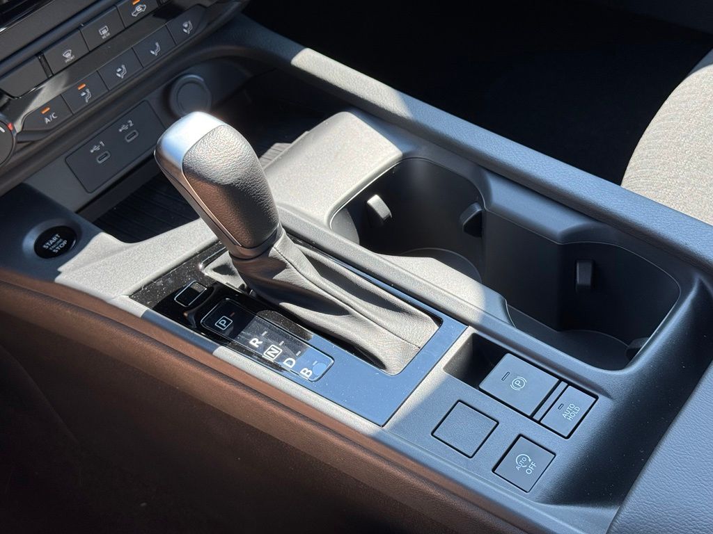 New 2027 Nissan Sentra Sedan