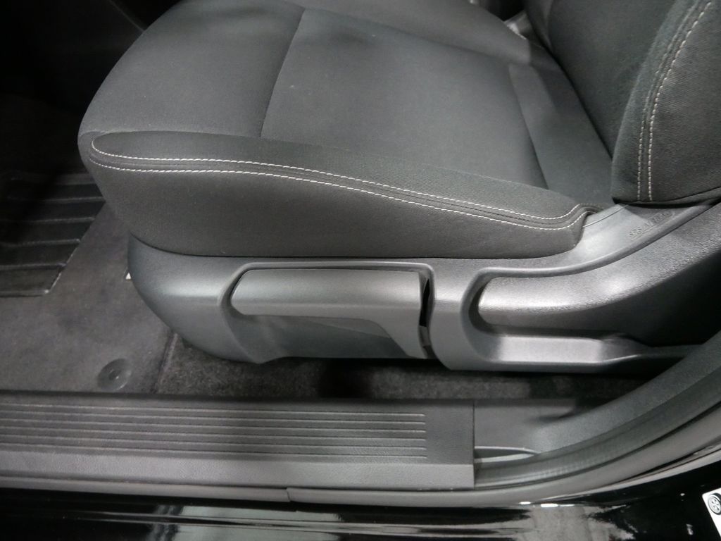 Used 2023 Nissan Rogue SUV