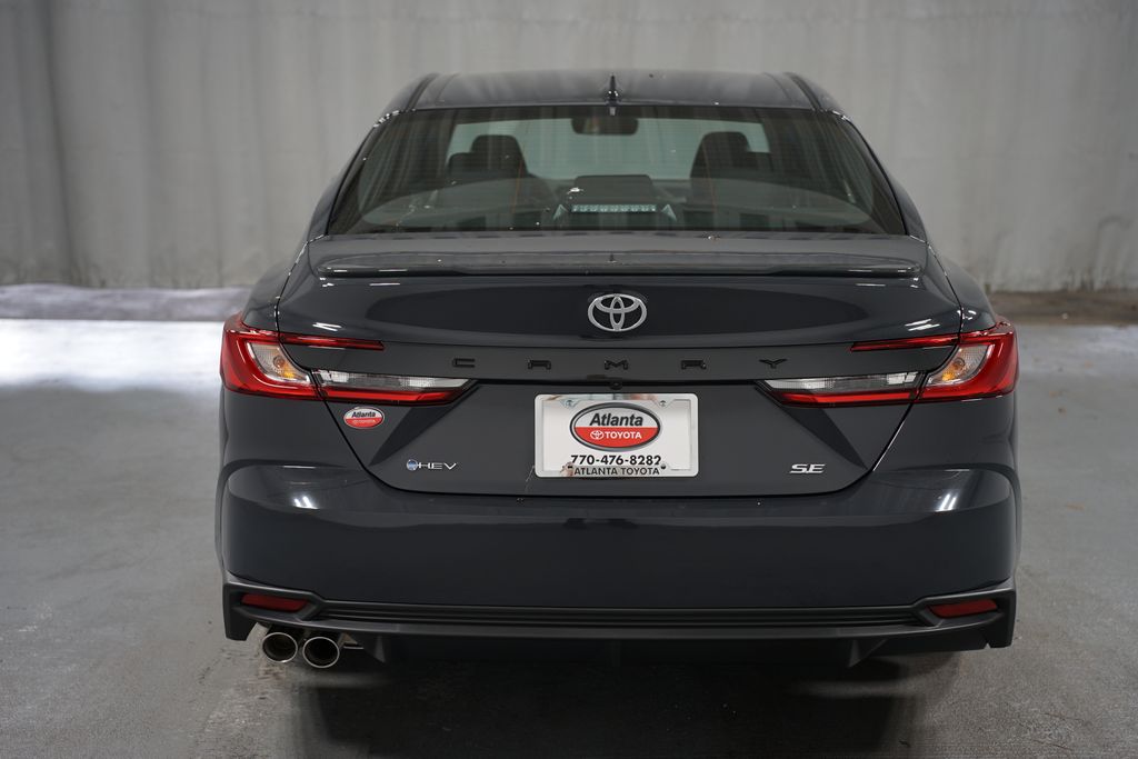 2025 Toyota Camry SE 7