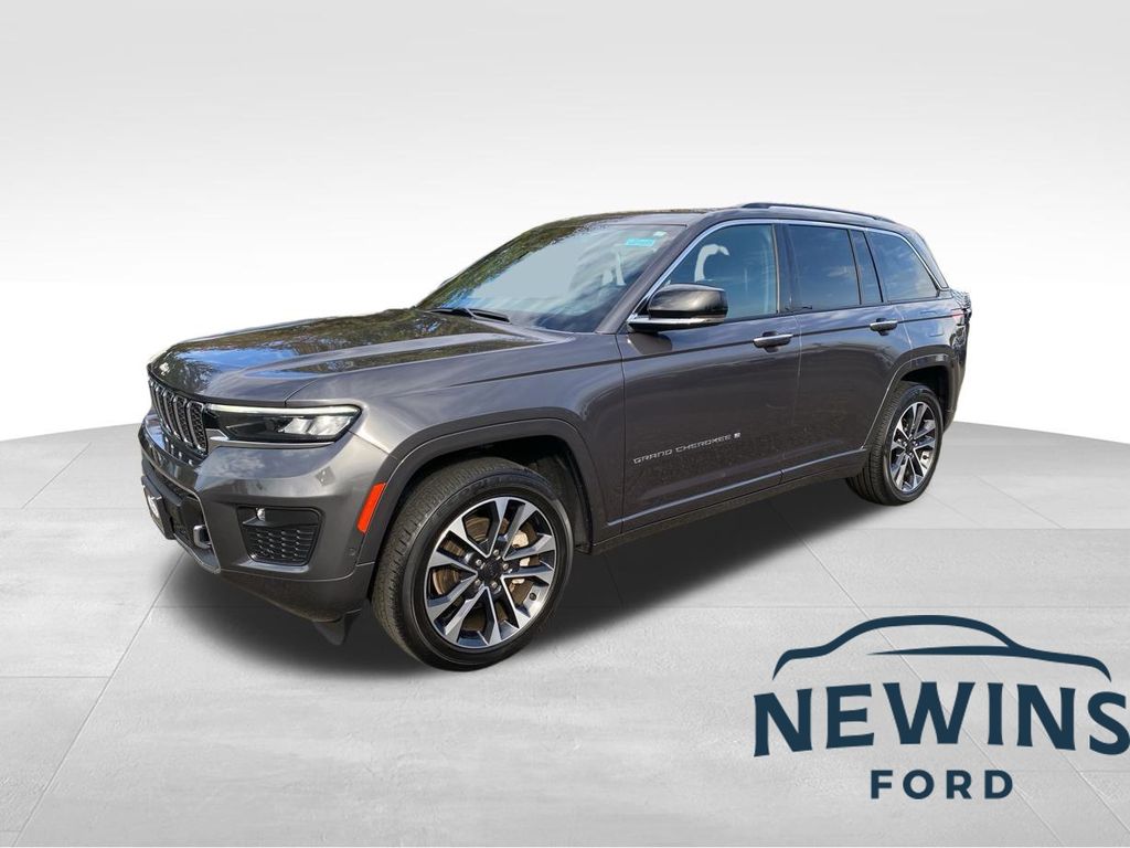 used 2022 Jeep Grand Cherokee car, priced at $33,950