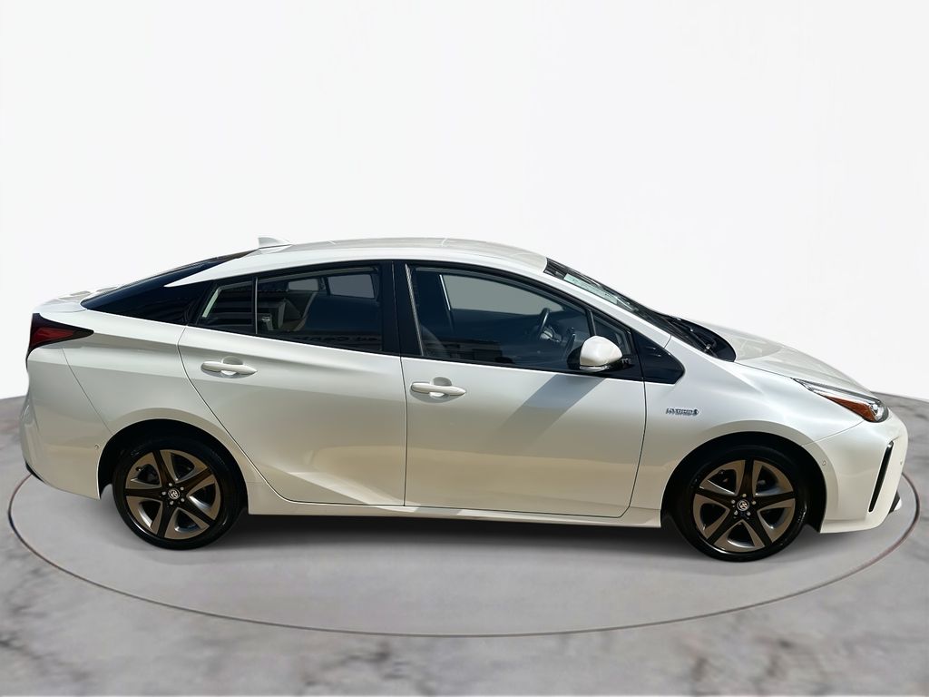 Thumbnail: 2020 Toyota Prius - 8