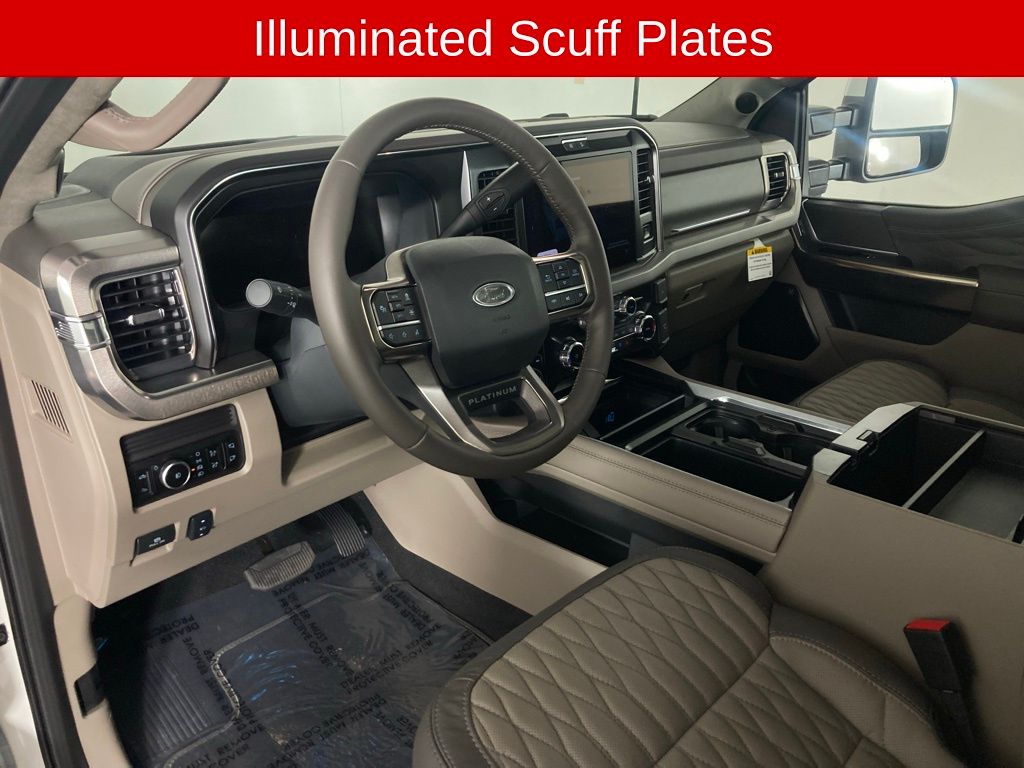 New 2026 White Ford Platinum image 14