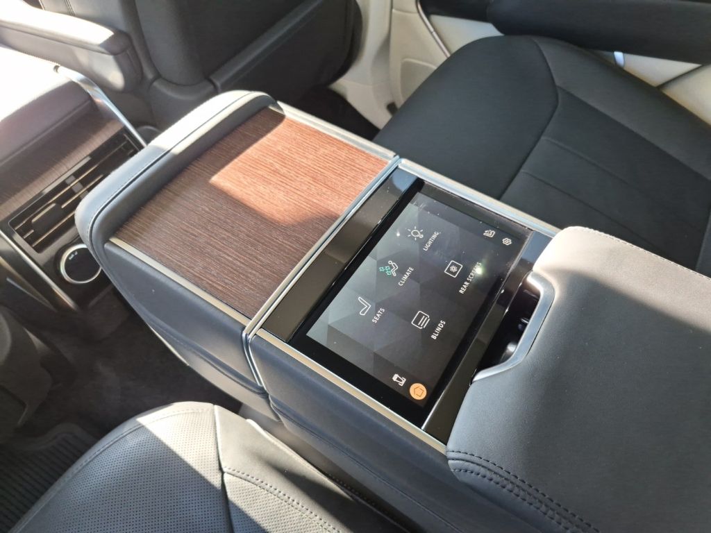 Used Car 2023 Land Rover Range Rover  Autobiography For Sale Under $110,000 In Austin, Texas