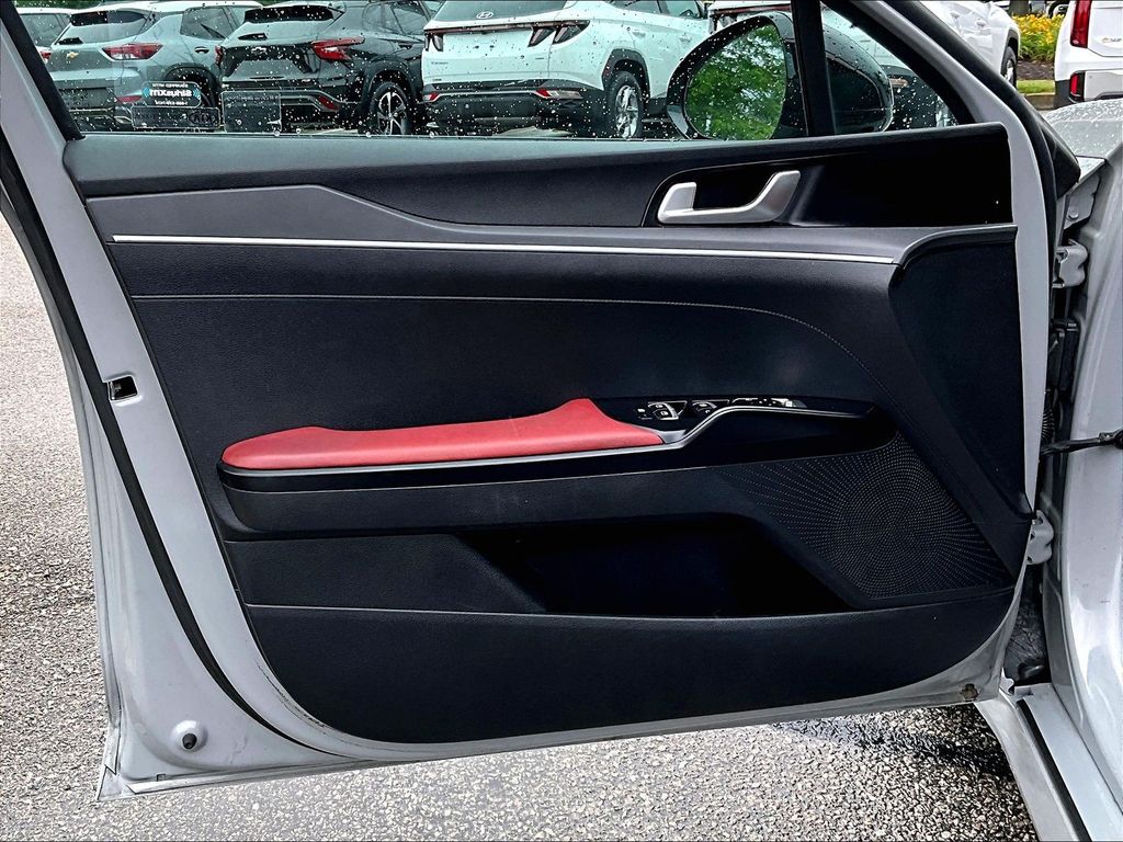 2021 Kia K5 — photo 8