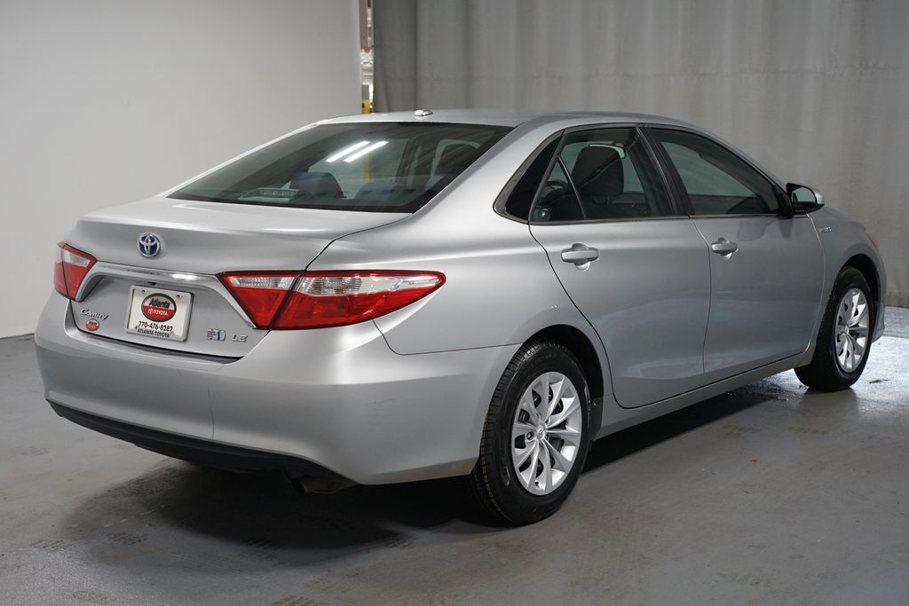 Thumbnail: 2017 Toyota Camry - 8