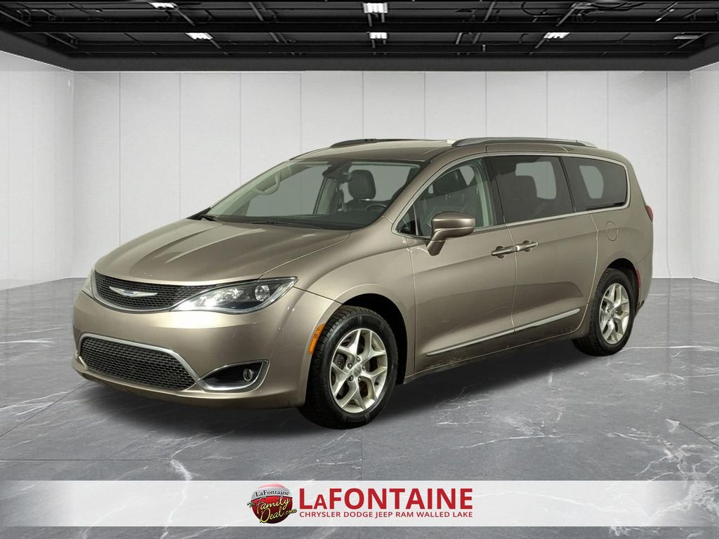 2018 Chrysler Pacifica Touring L Plus FWD