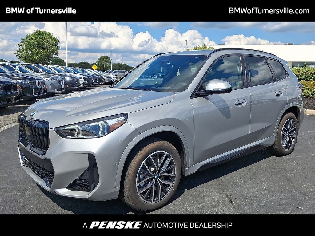 Thumbnail: 2026 BMW X1 - 1