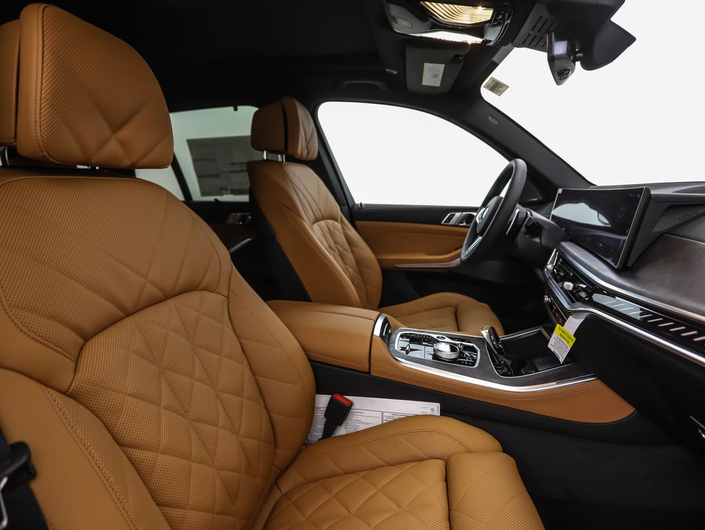 Thumbnail: 2026 BMW X5 - 31