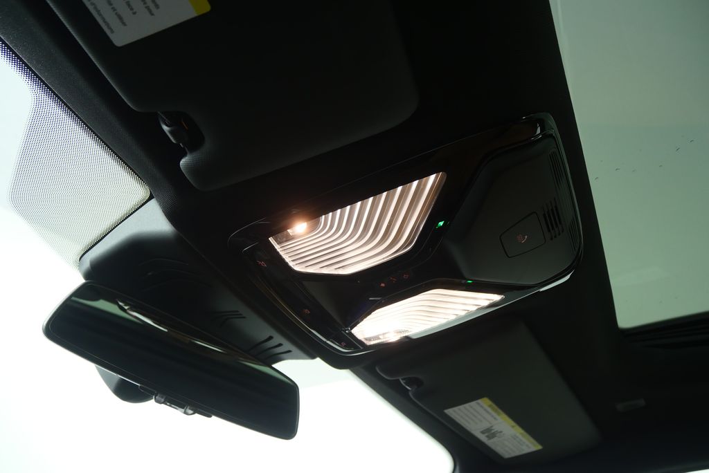 Thumbnail: 2024 BMW 4 Series - 23