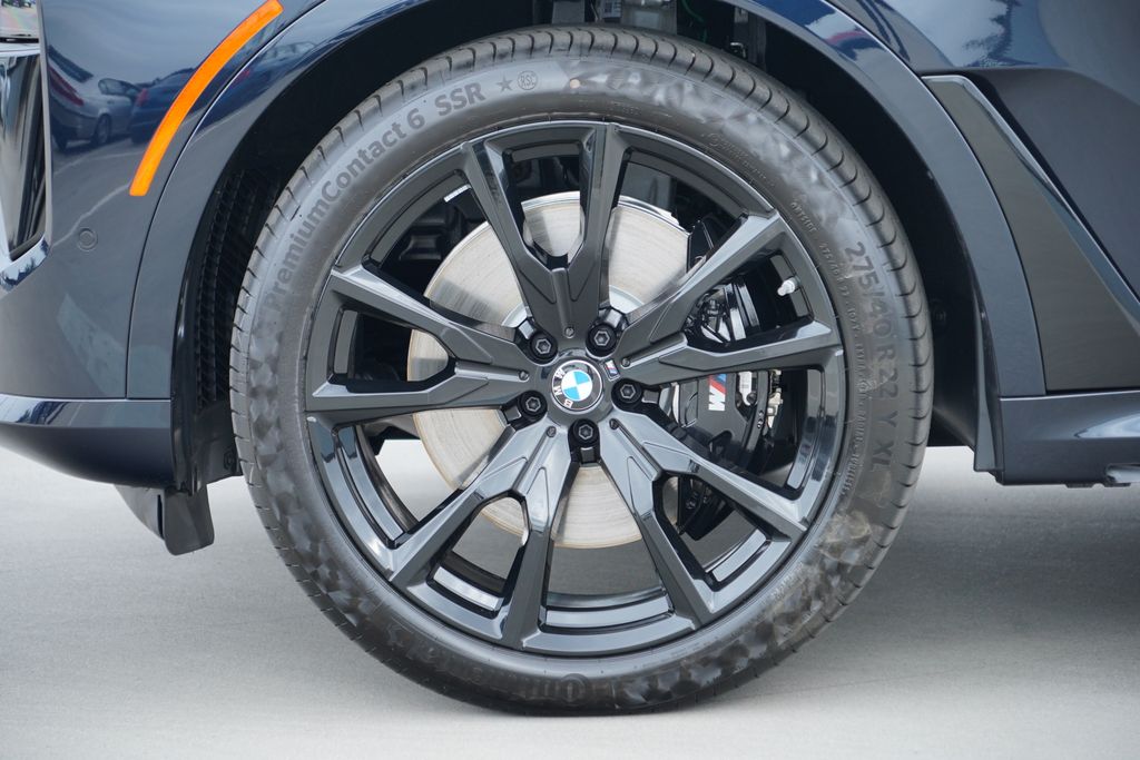 Thumbnail: 2027 BMW X7 - 5