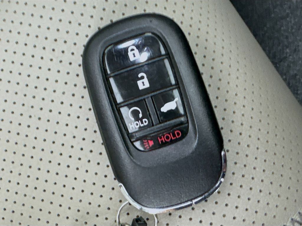 Used Car 2024 Honda Hr-v  Ex-l For Sale Under $30,000 In Austin, Texas