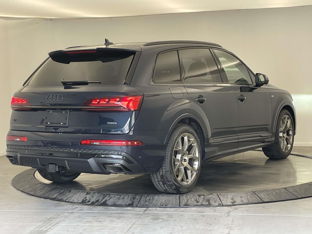 2026 Audi Q7  Blue at Audi Porsche Sewickley