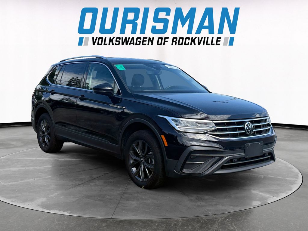 2024 Volkswagen Tiguan 2.0T SE photo