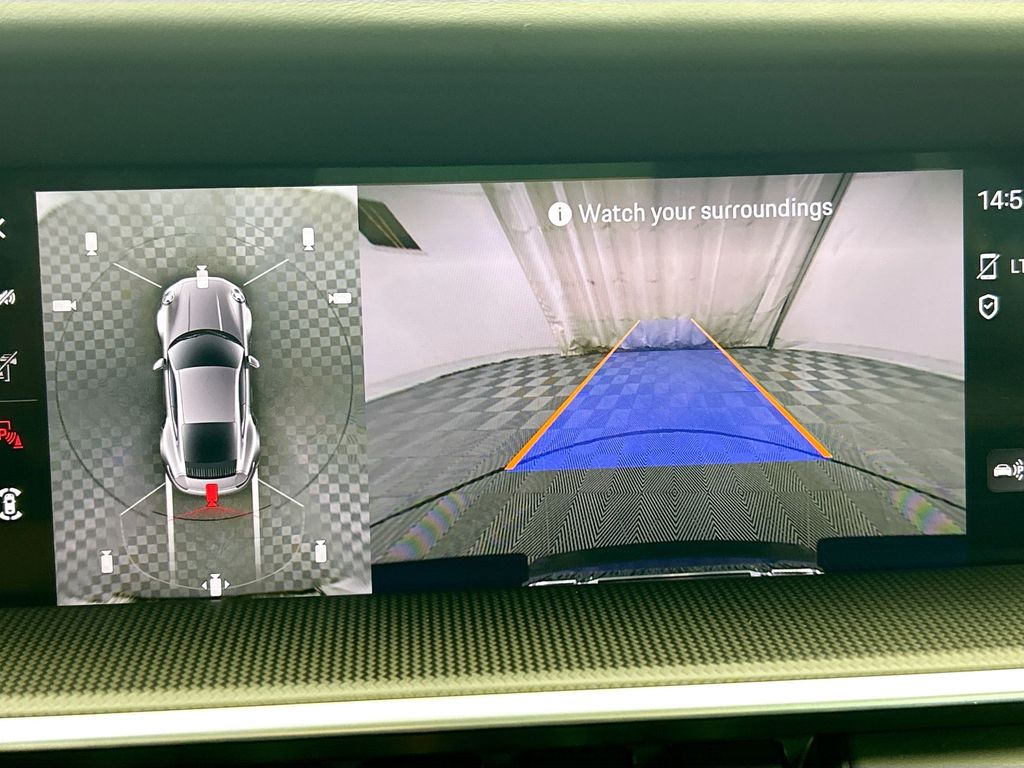 Thumbnail: 2024 Porsche 911 - 18