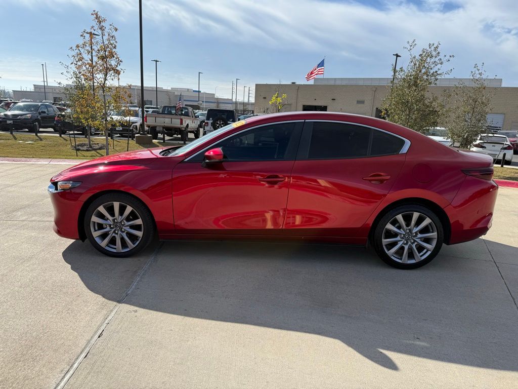 Thumbnail: 2022 Mazda Mazda3 - 8